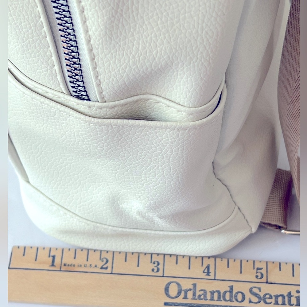 Adorable Khaki and Cream Mickey Mouse Backpack with Iconic Ears.  New with Tags. - Picture 12 of 14